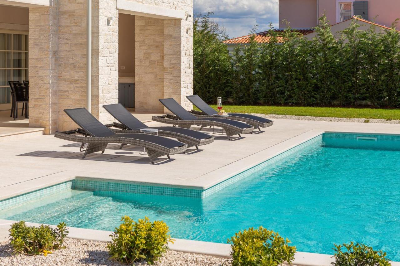 Villa Florence By Ilc-Istria Luxury Collection Brtonigla Εξωτερικό φωτογραφία
